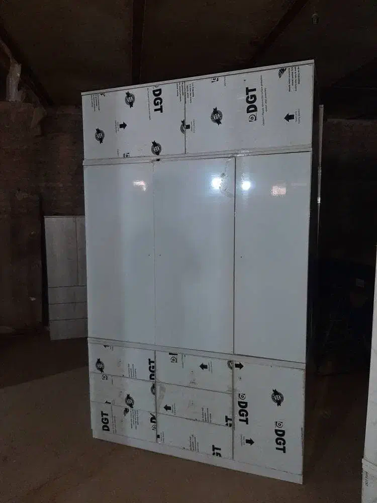 نمایشگاه کمد لباس 05985لباسی دیواری|جاکفشی، کمد، دراور|تهران, شهرک شریفی|دیوار