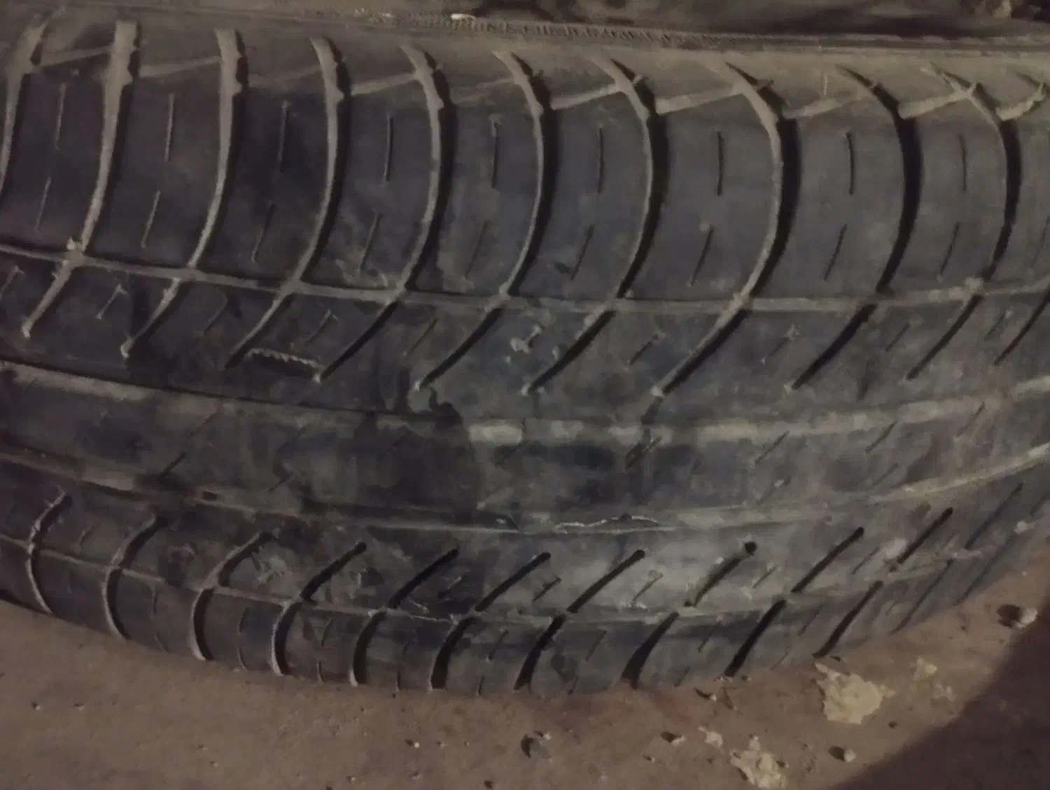 لاستیک یزد تایرپیکان وانت|قطعات یدکی و لوازم جانبی|سراوان, |دیوار