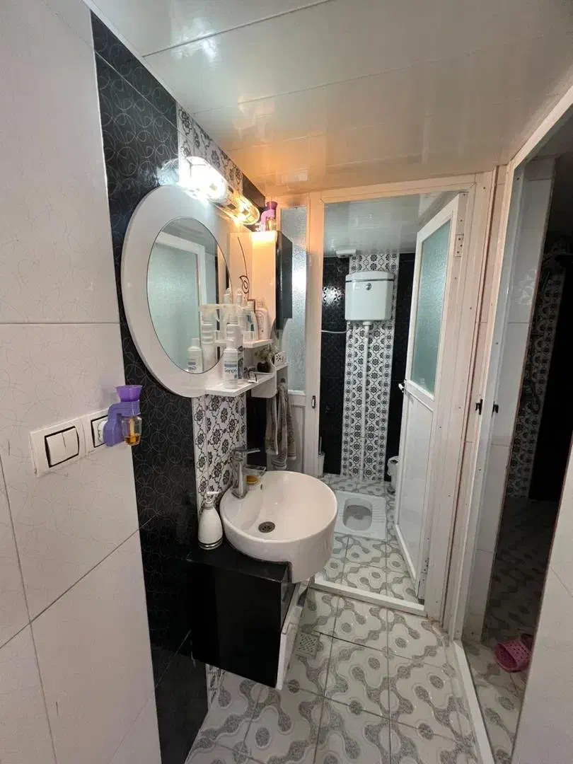 منزل ۲۰۰ متریدرب از حیاط مجزا|فروش خانه و ویلا|شیراز, شهرک مطهری|دیوار