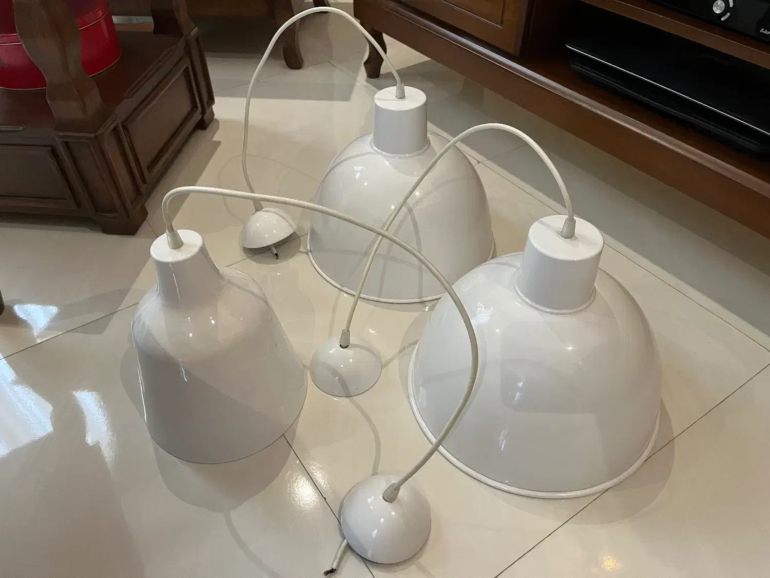 لوستر سفید|لوستر و چراغ آویز|تهران, صادقیه|دیوار