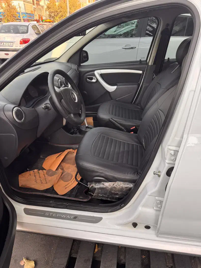 رنو ساندرو استپ وی مدل ۹۷ اتومات|خودرو سواری و وانت|رشت, جانبازان|دیوار