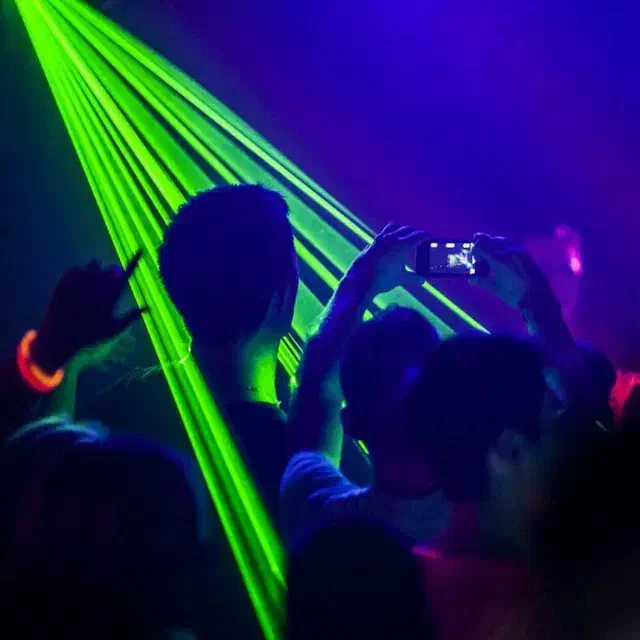 دی جی dj فقط 2میلیون تومان  دی جی خانوم آقا|خدمات پذیرایی، مراسم|تهران, فلسطین (میدان انقلاب)|دیوار