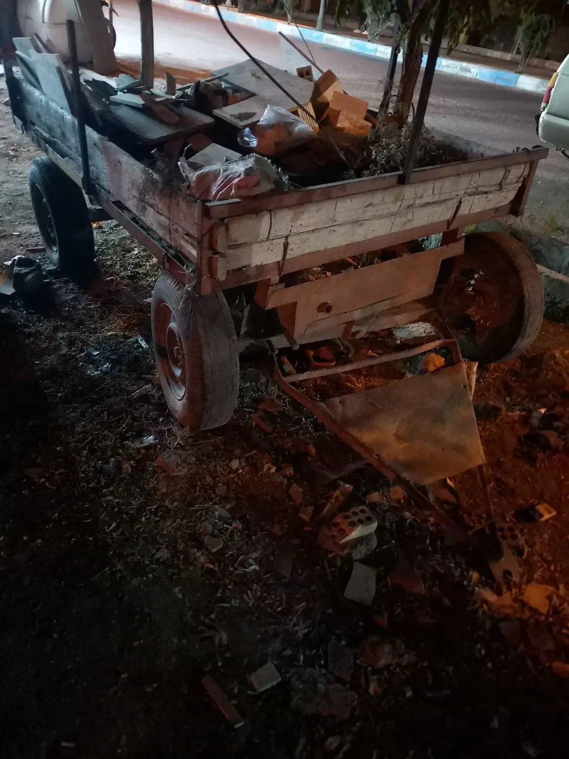 گاری|ماشین‌آلات صنعتی|قروه, |دیوار