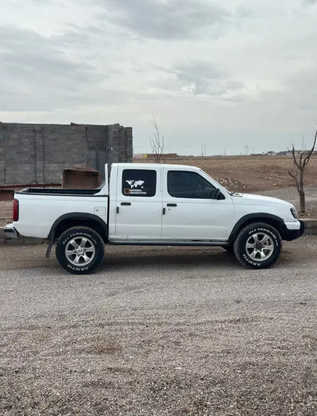 نیسان پیکاپ ۸۷|خودرو سواری و وانت|مشهد, کوی پلیس|دیوار