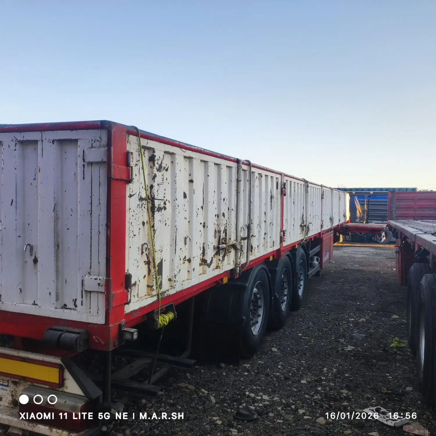 کفی لبه دار|خودرو سنگین|شیروان (لرستان), |دیوار