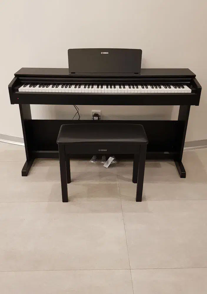 پیانو مبله Yamaha اورجینال|پیانو، کیبورد، آکاردئون|اهواز, کیانپارس |دیوار