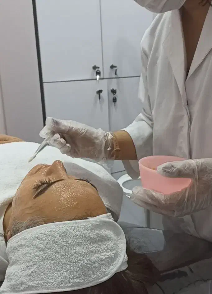 کارهای زیبایی خود را به ما بسپارید .|خدمات آرایشگری و زیبایی|پرند, فاز ۵|دیوار