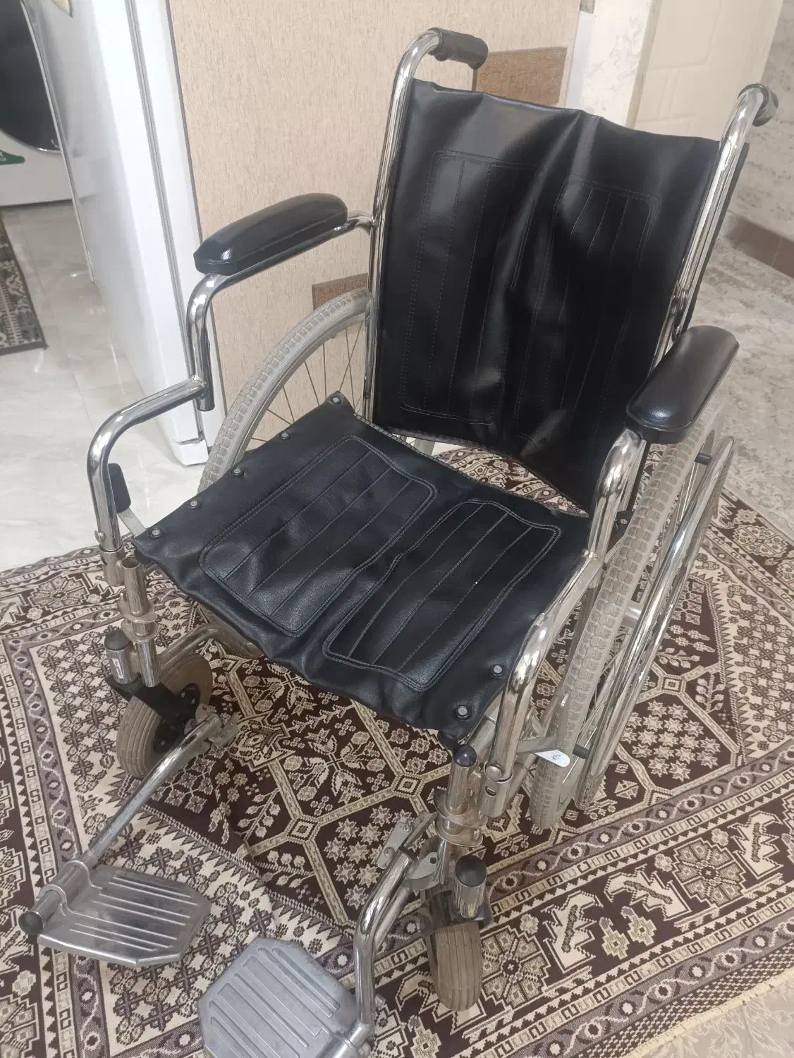 ویلچر. نو|آرایشی، بهداشتی، درمانی|بروجرد, |دیوار