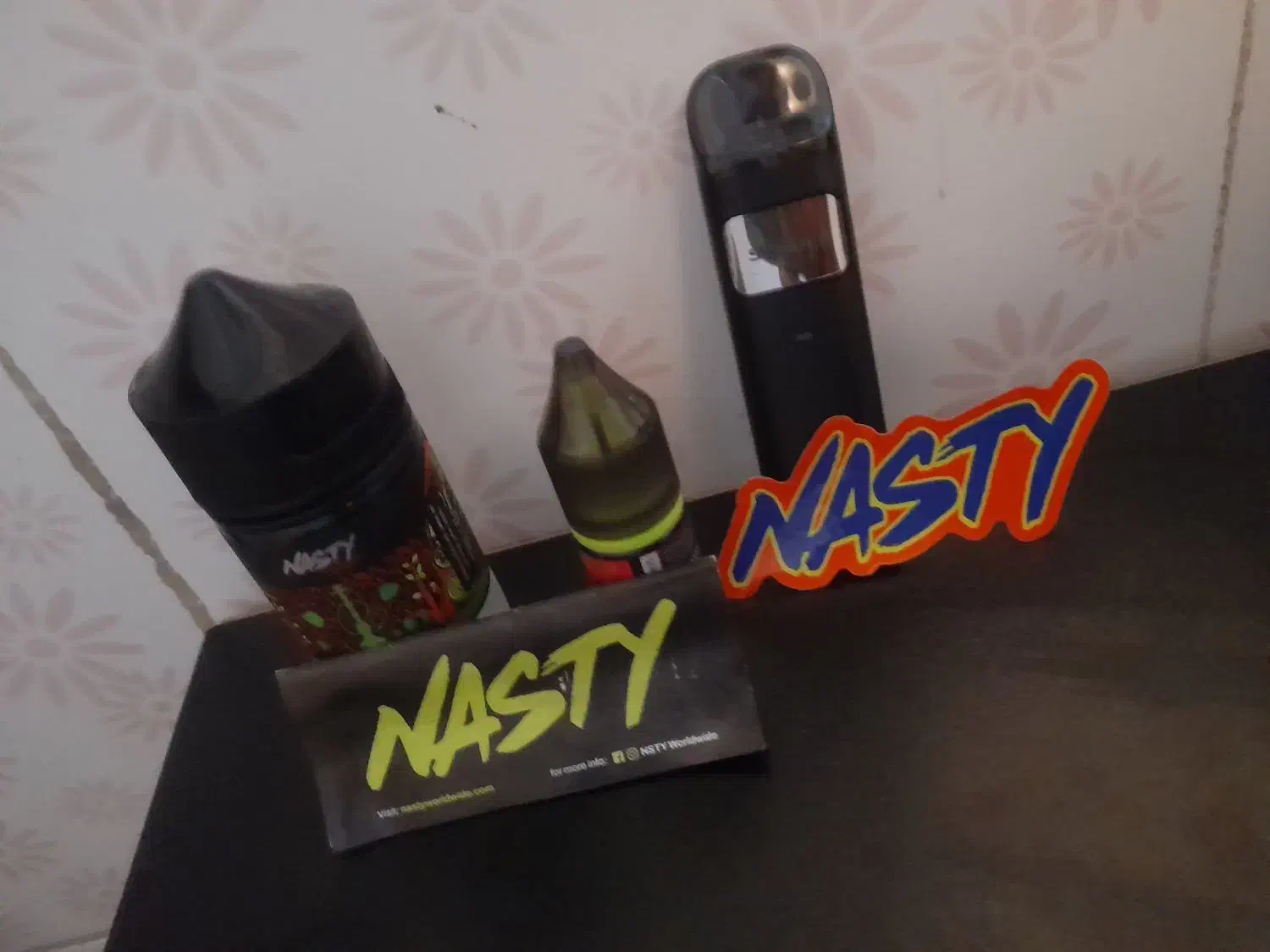 ویپ ساندریو|زیورآلات و اکسسوری|اسلام‌شهر, شهرک قائمیه|دیوار