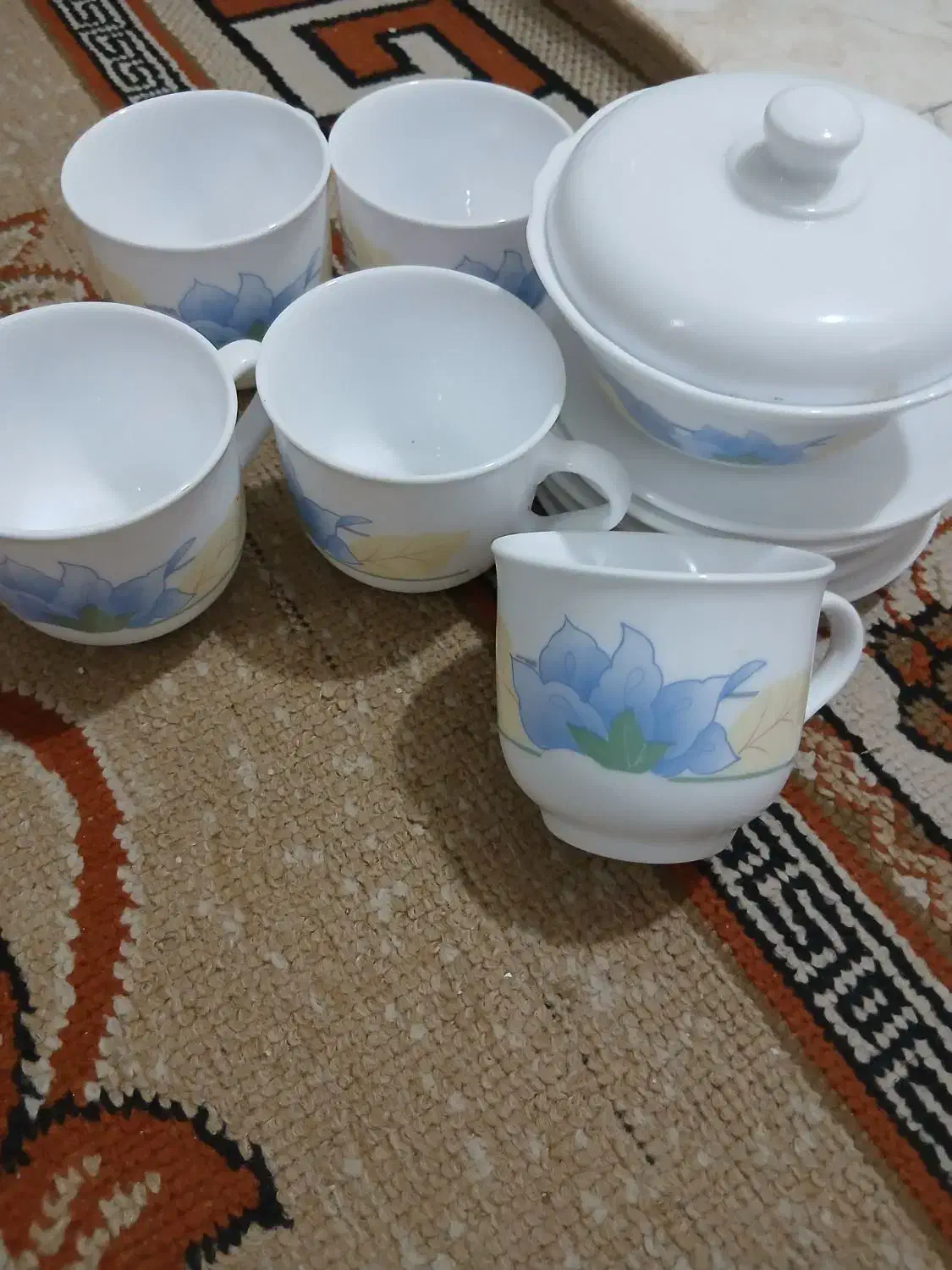 فنجان و نعلبکی و قندان ارکوپال فرانسه|ظروف سرو و پذیرایی|تهران, سردارجنگل|دیوار