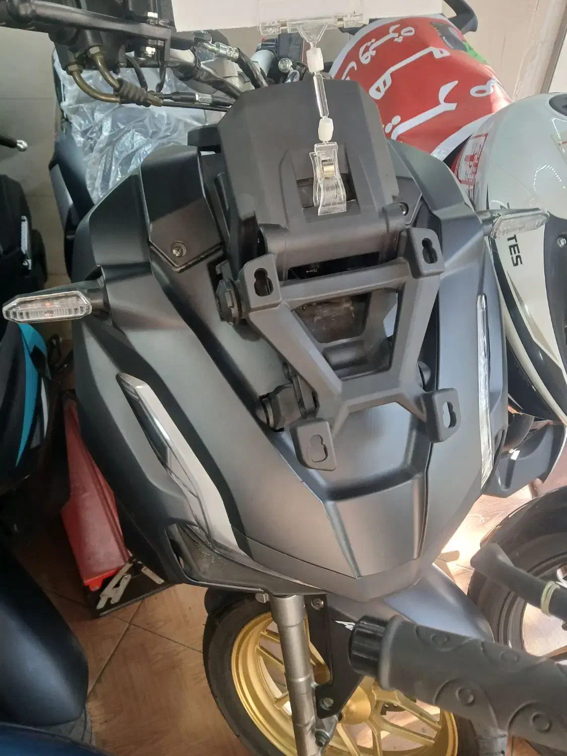 ای دی وی ۱۵۰ مدل ۴۰۴صفر کیلومتر خشک|موتورسیکلت|تهران, سبلان (لشگر)|دیوار