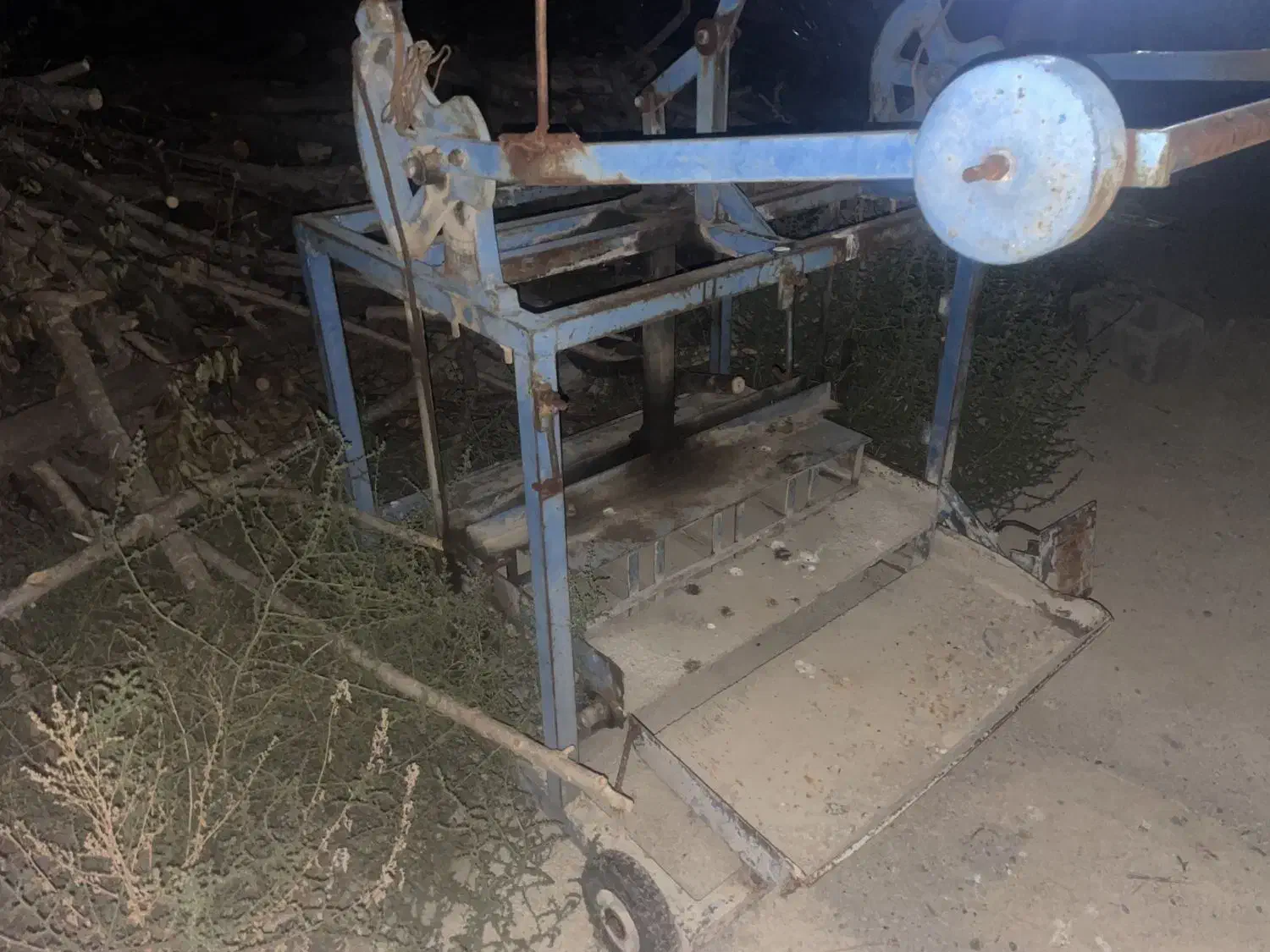 2عدد دستگاه بلوک زنی|ماشین‌آلات صنعتی|انزل, |دیوار