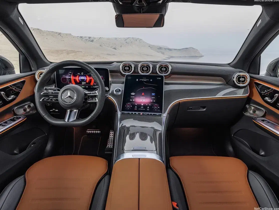 بنز GLC 200 مدل 2025|خودرو سواری و وانت|تهران, حکمت|دیوار