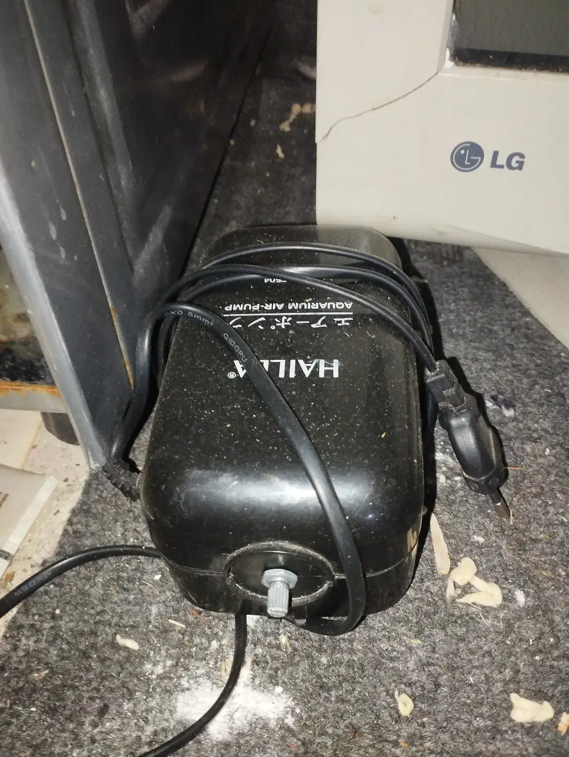 مانیتور کامپیوتر و پمپ هوا اکواریوم و ...|رایانه رومیزی|گلپایگان, |دیوار