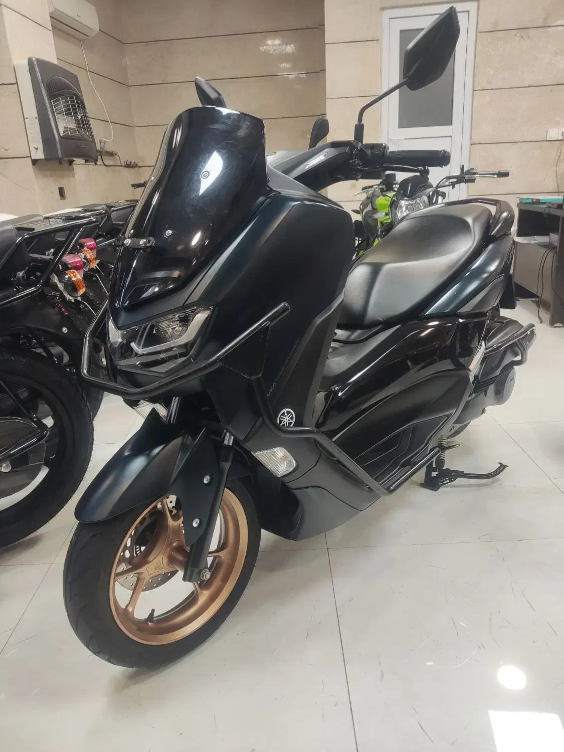 انکمس155نسخه فول|موتورسیکلت|رشت, فلسطین|دیوار