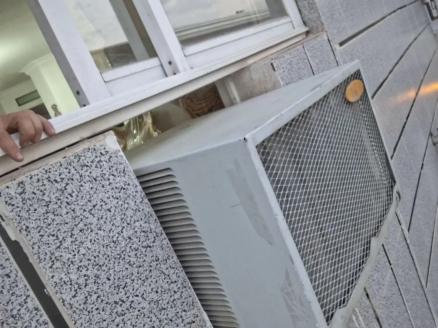 کولر پنجره ای تراست|کولر گازی و فنکوئل|گرگان, |دیوار