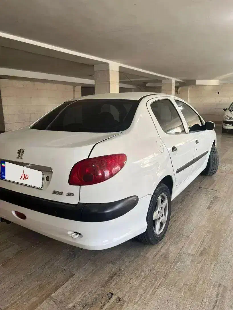 پژو ۲۰۶ صندوقدار دنده ای مدل ۹۴(تک برگ سند)TU5|خودرو سواری و وانت|تهران, مینی‌سیتی (شهرک نفت)|دیوار