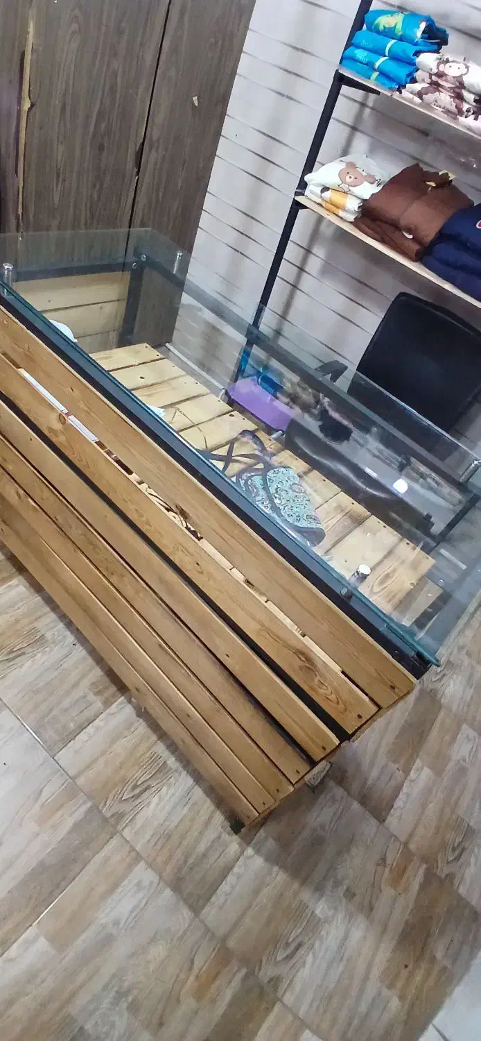 میزپیشخوان و ویترین رگال|فروشگاه و مغازه|رشت, معلولین|دیوار