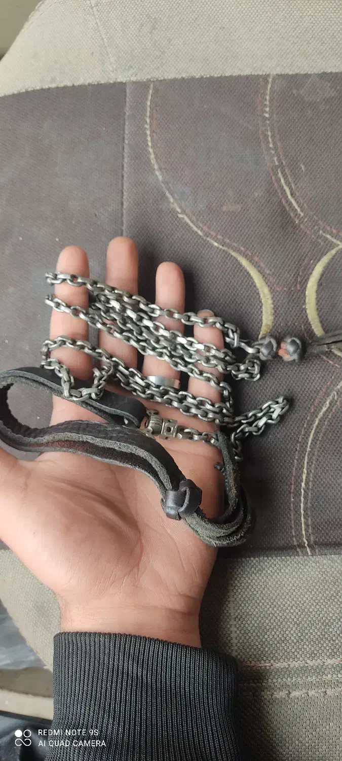 زنجیر یزدی|کلکسیون اشیاء عتیقه|خمینیشهر, |دیوار