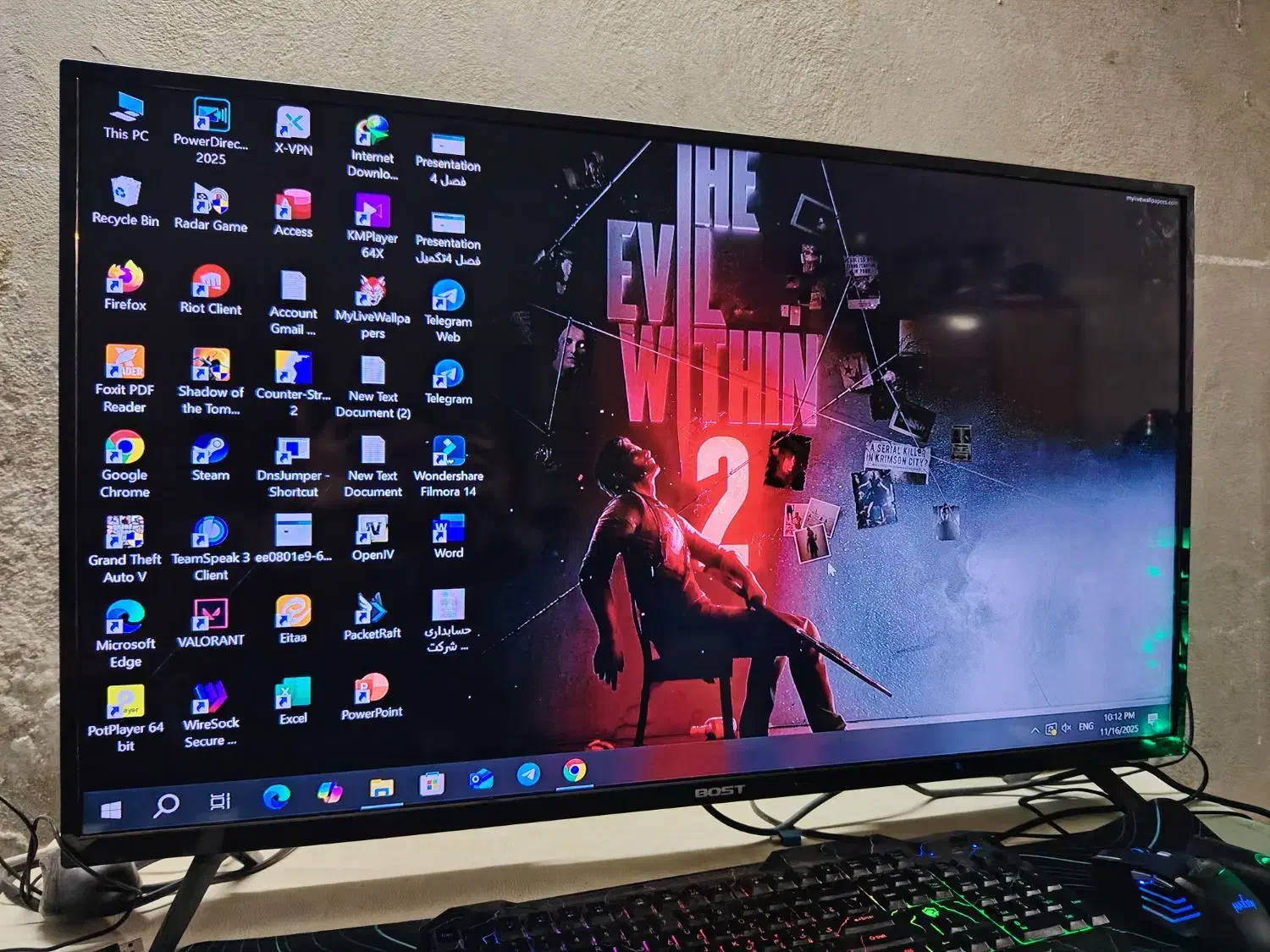 تلوزیون 40 اینچ|تلویزیون و پروژکتور|اردکان, |دیوار