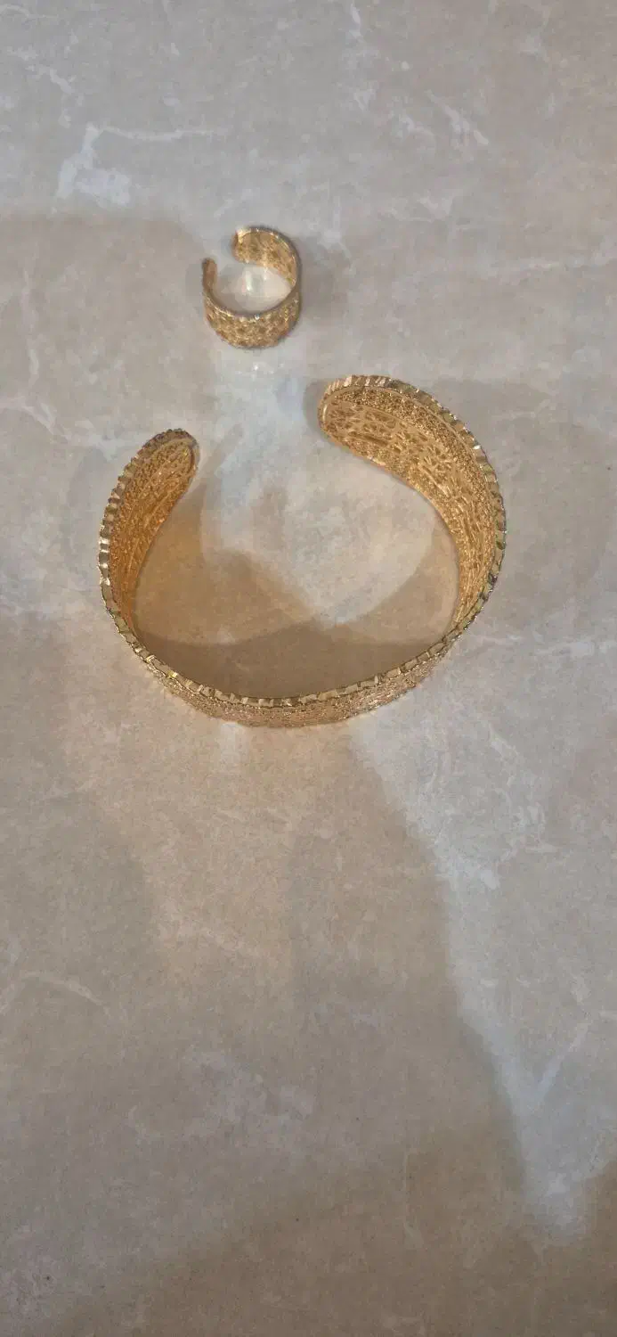 مقداری بدلیجات بفروش می رسد.|بدلیجات|اهواز, بیست متری شهدا|دیوار