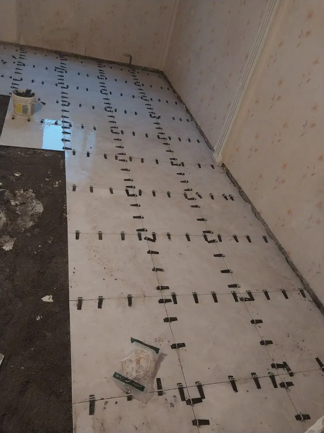 کاشی کاری وسرامیک کاری|خدمات پیشه و مهارت|تهران, نارمک|دیوار