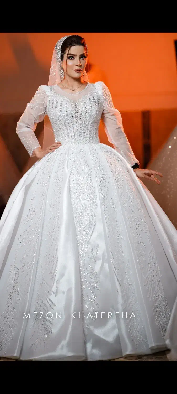 لباس عروس|لباس|الشتر, |دیوار