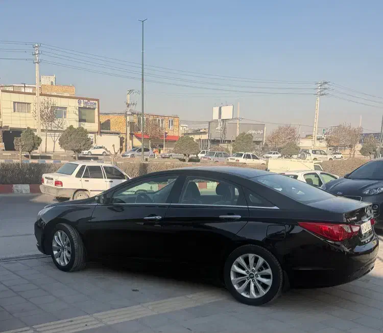 YF 2013|خودرو سواری و وانت|ارومیه, |دیوار