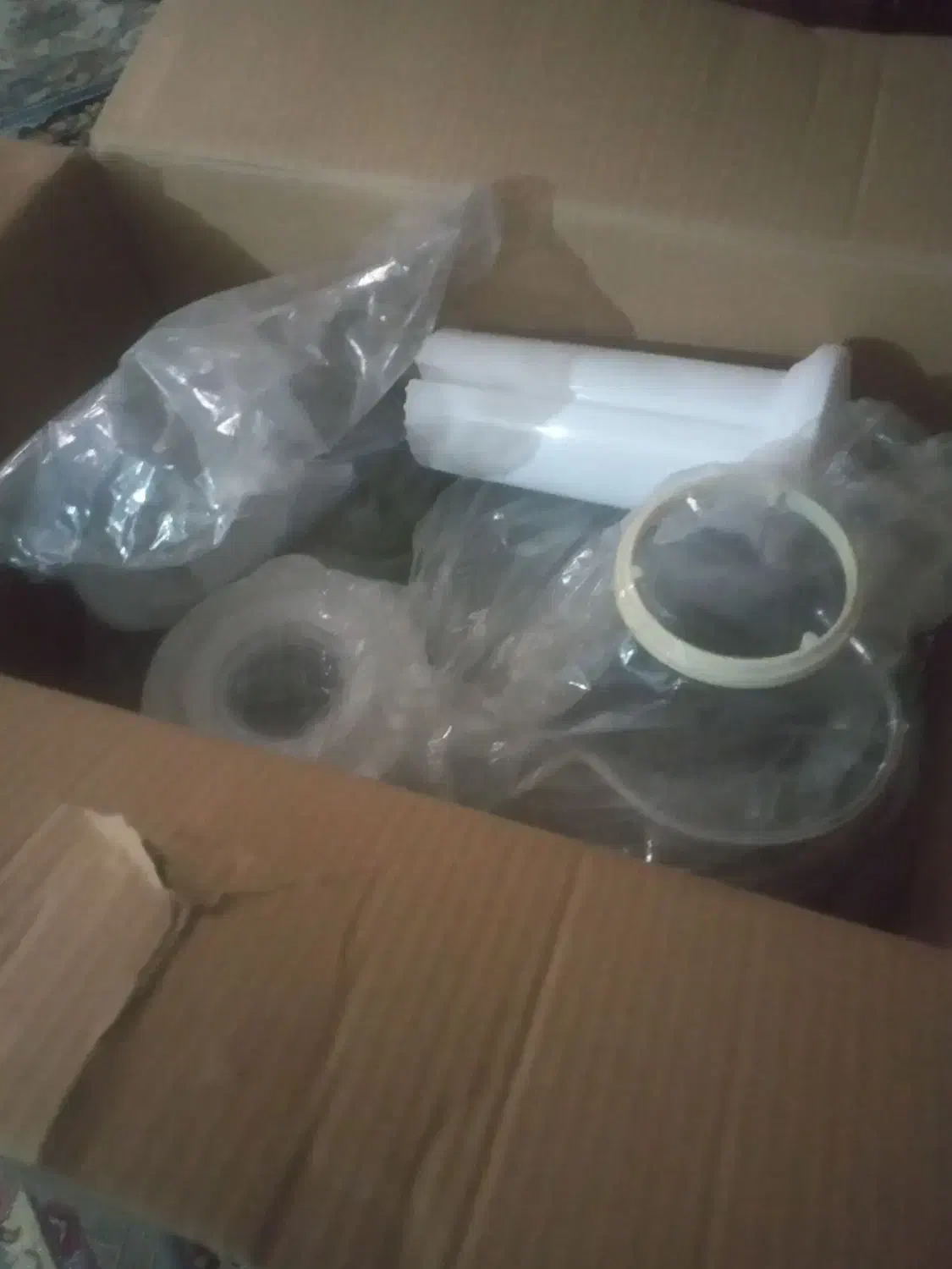 آبمیوه گیری نو جدید هنوزاستفاده نشده خارجی|آبمیوه‌گیر و آب‌مرکبات‌گیر|کرمانشاه, |دیوار