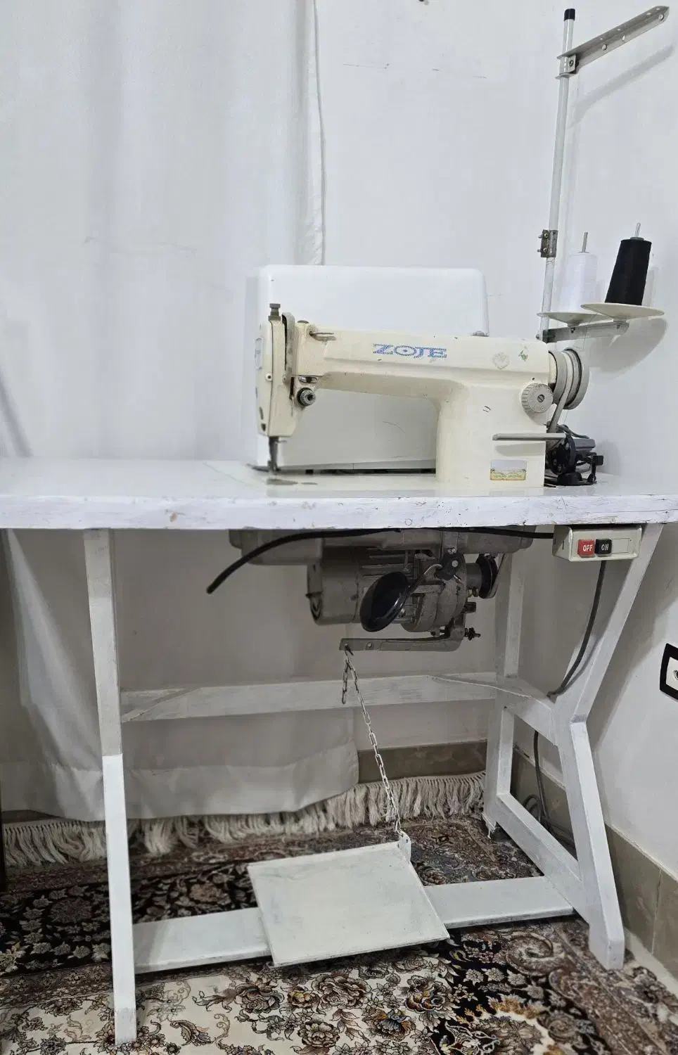 چرخ راسته دوز زوج|چرخ خیاطی و ریسندگی|قائن, |دیوار