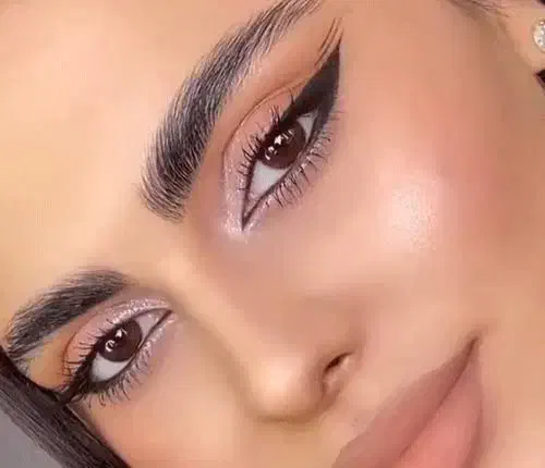 میکاپ|خدمات آرایشگری و زیبایی|بروجرد, |دیوار