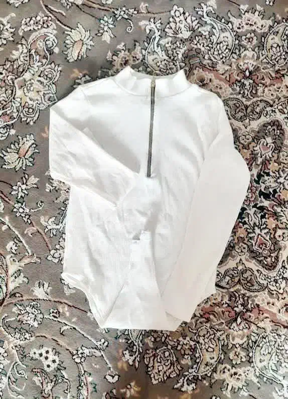 بادی فری سایز کشی|لباس|فامنین, |دیوار