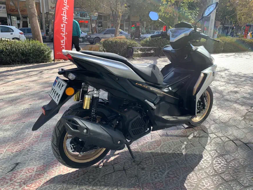 آیروکس نیروموتور آب خنک|موتورسیکلت|بجنورد, |دیوار