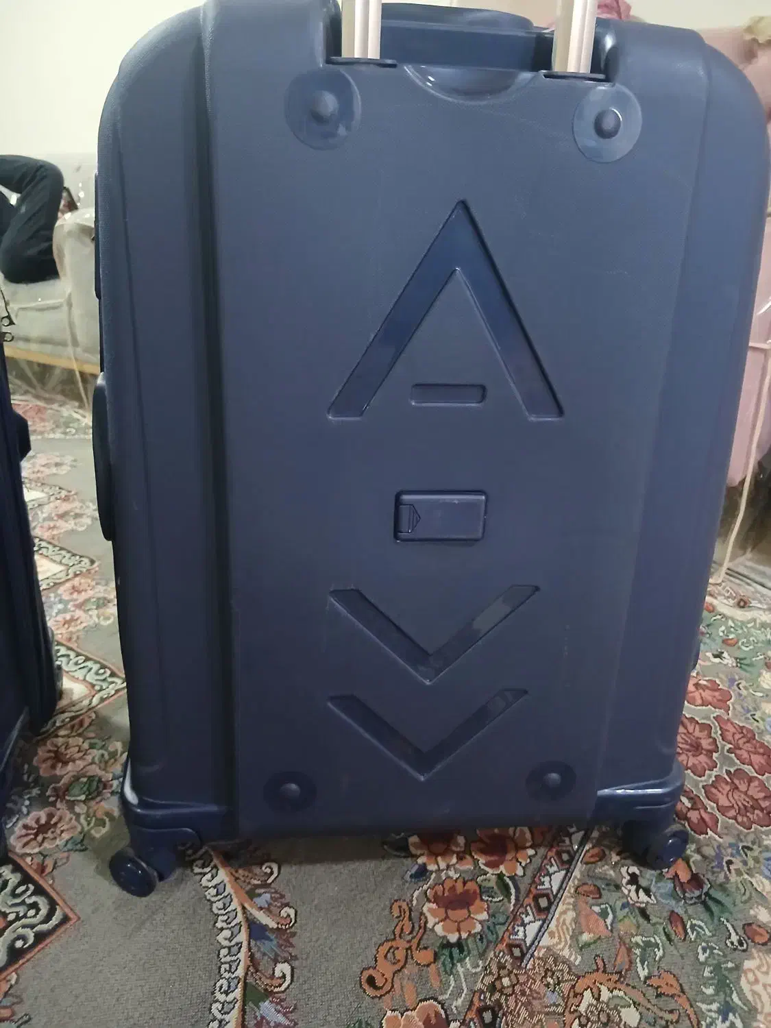 چمدان سایز بزرگ|کیف، کفش، کمربند|ساوه, |دیوار