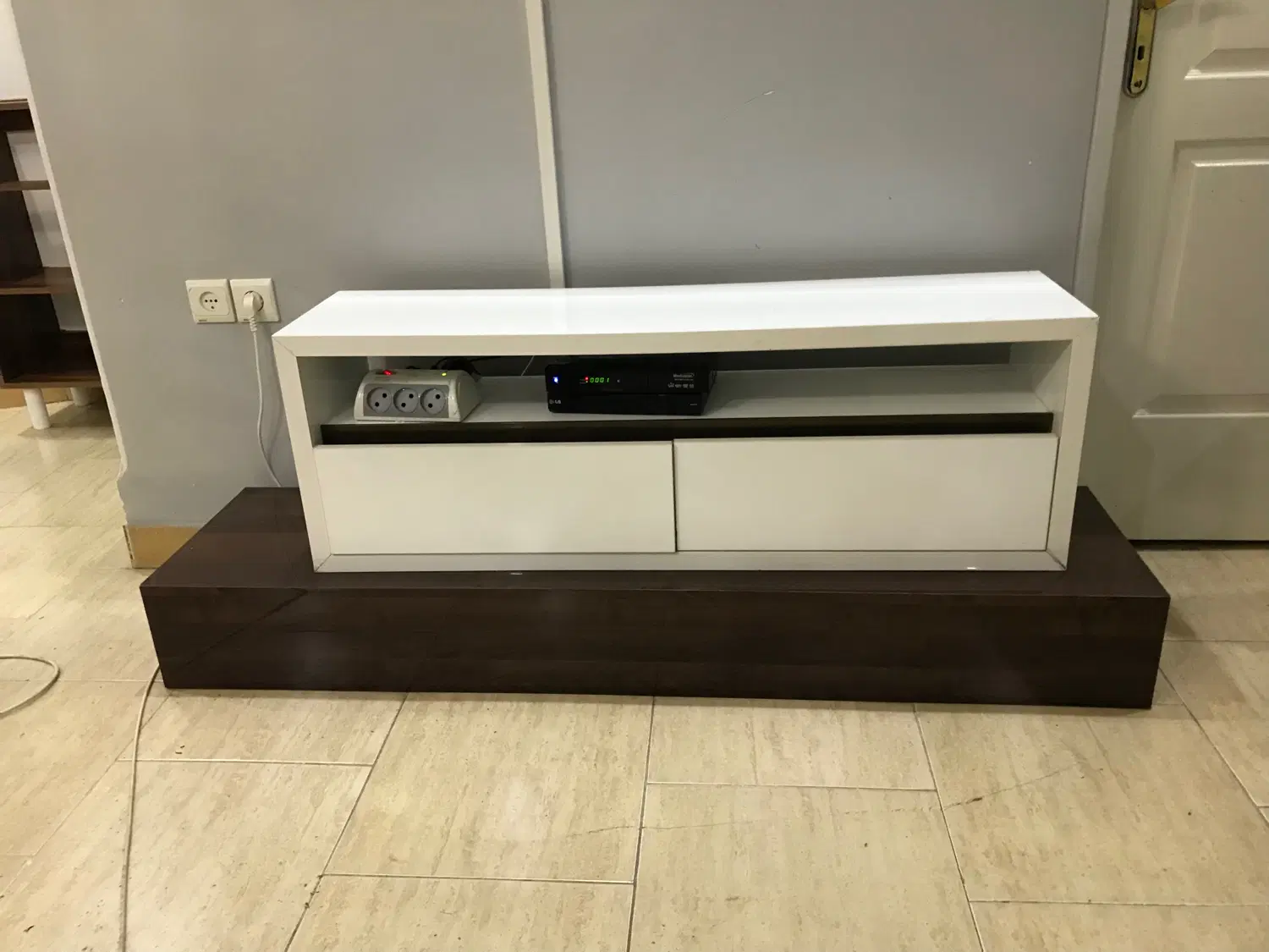 میزtv|میز تلویزیون|قزوین, |دیوار