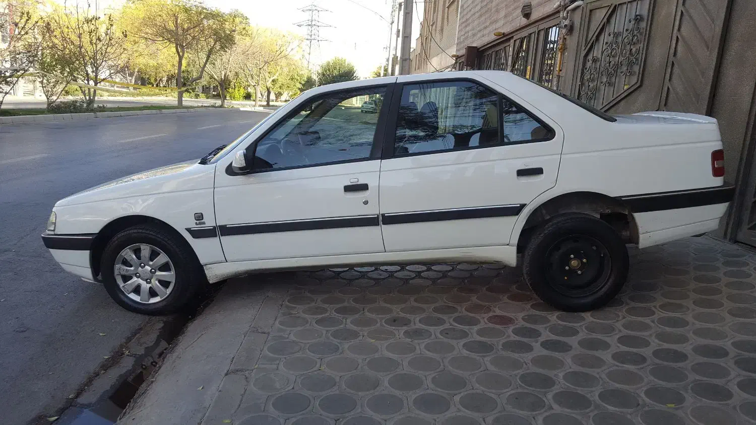 پژو ۴۰۵ اس ال ایکس خانگی|خودرو سواری و وانت|اصفهان, شهرستان|دیوار