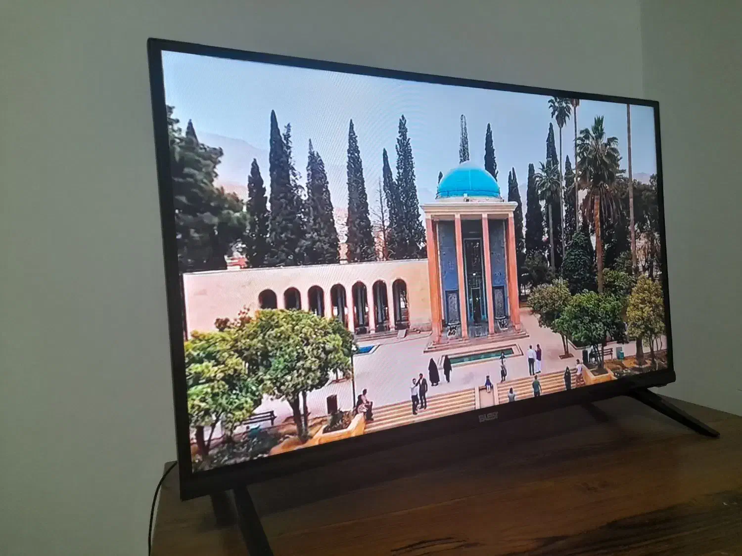 تلویزیون ال ای دی ۳۲اینچ بلست نوی نو|تلویزیون و پروژکتور|لنگرود, |دیوار