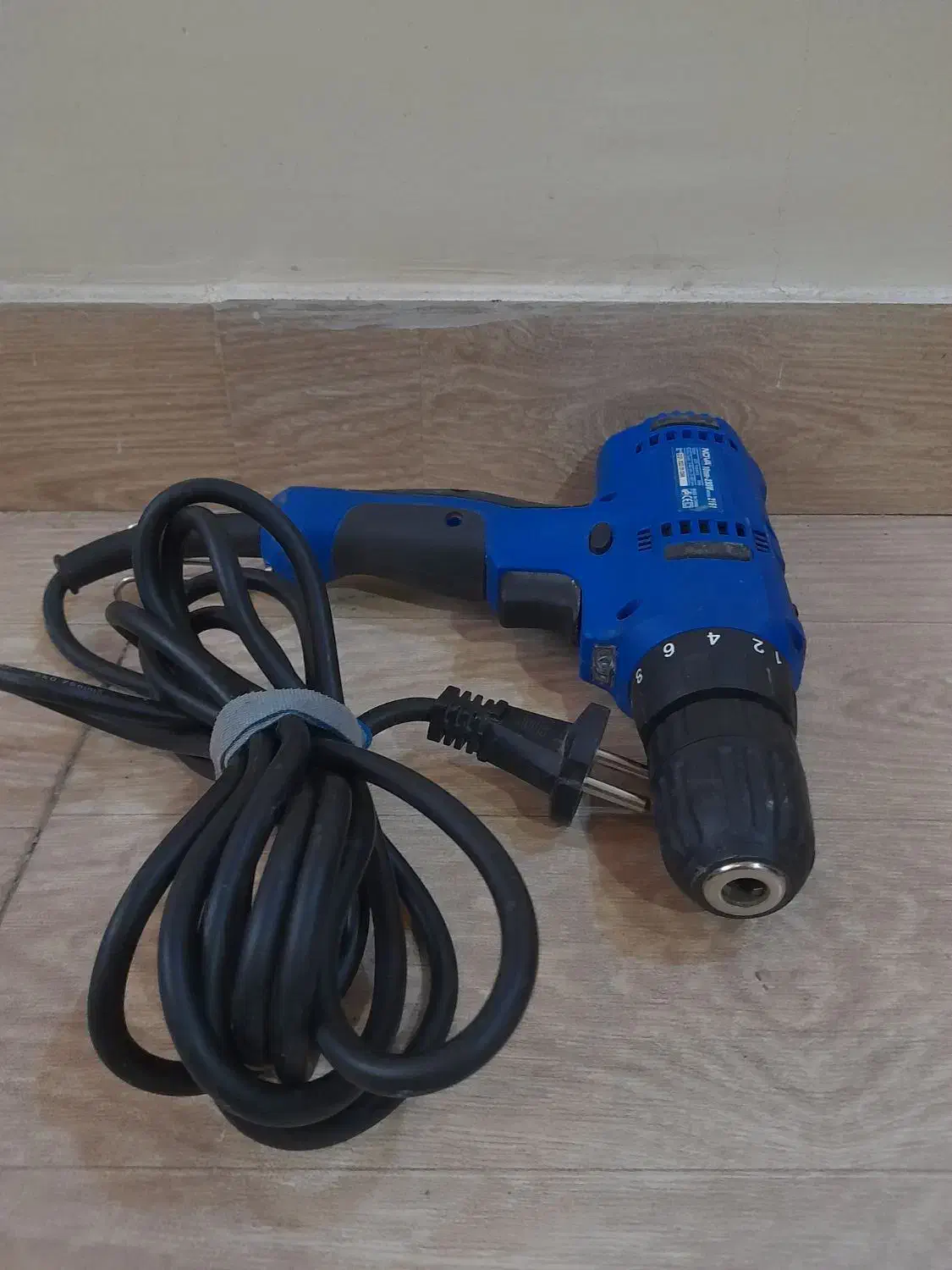 پیچ گوشتی برقی نووا|ابزارآلات|اهواز, شهرک برق|دیوار