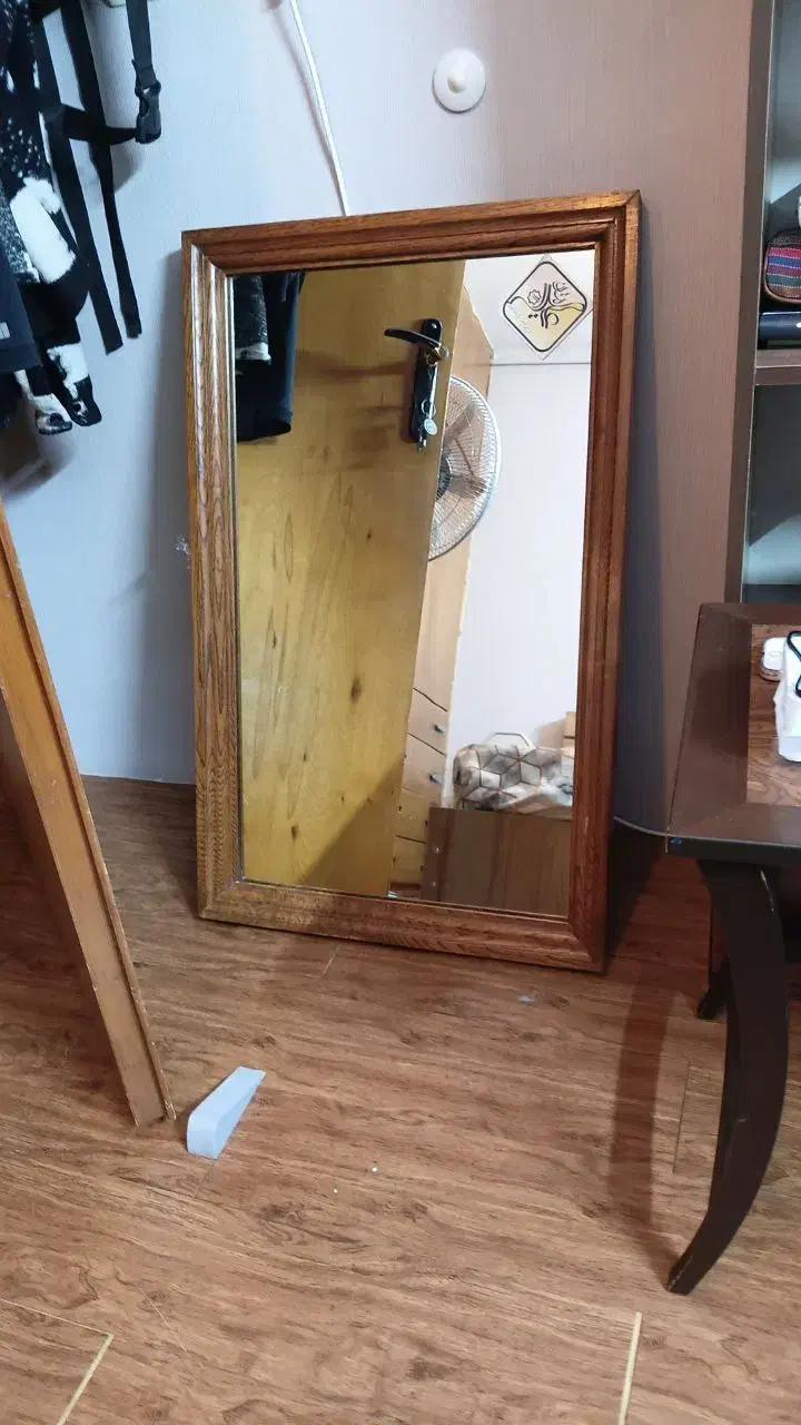 اینه قدی|آینه|ساری, |دیوار