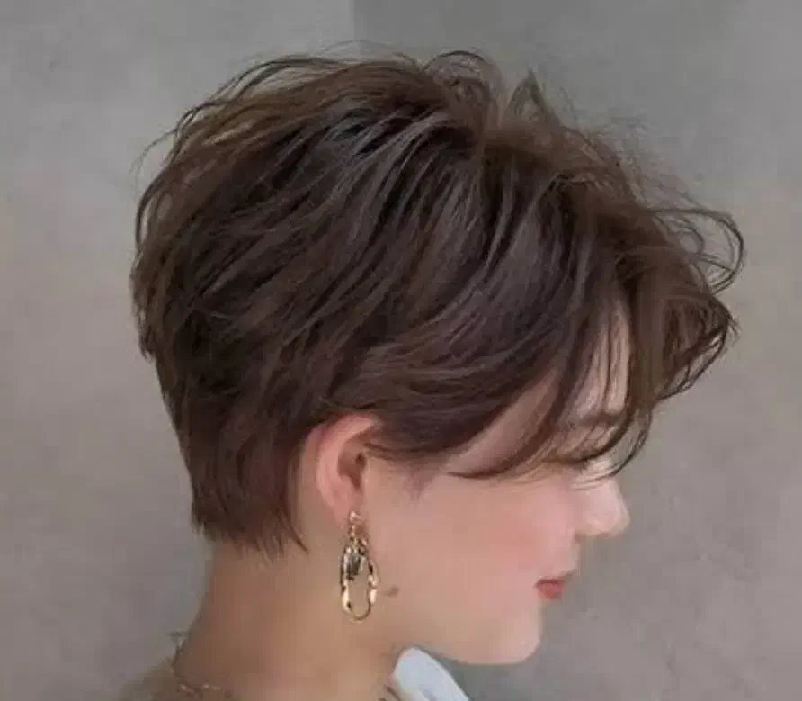 کوتاهی ژورنالی همراه با براشینگ|خدمات آرایشگری و زیبایی|هشتگرد, شهرک ولیعصر (مصلی)|دیوار