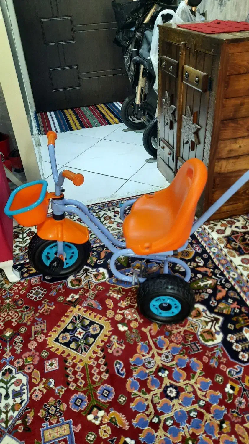 سه چرخه جی تویز در حد نو|دوچرخه، اسکیت، اسکوتر|شهریار, شهرک وائین|دیوار