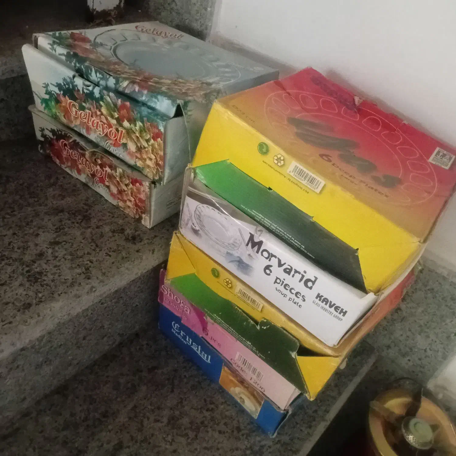 بشقاب بلور شیشه ای وسوپ خوری چینی|ظروف سرو و پذیرایی|تبریز, |دیوار