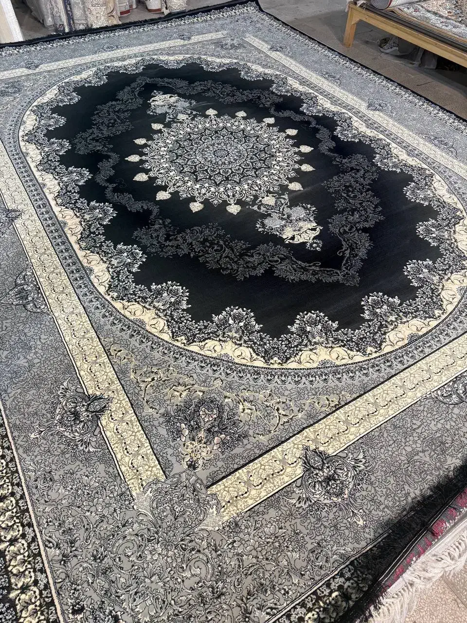 فرش نخ اکرولیک ماهک کاشان|فرش|کاشان, شهرک صنعتی راوند|دیوار