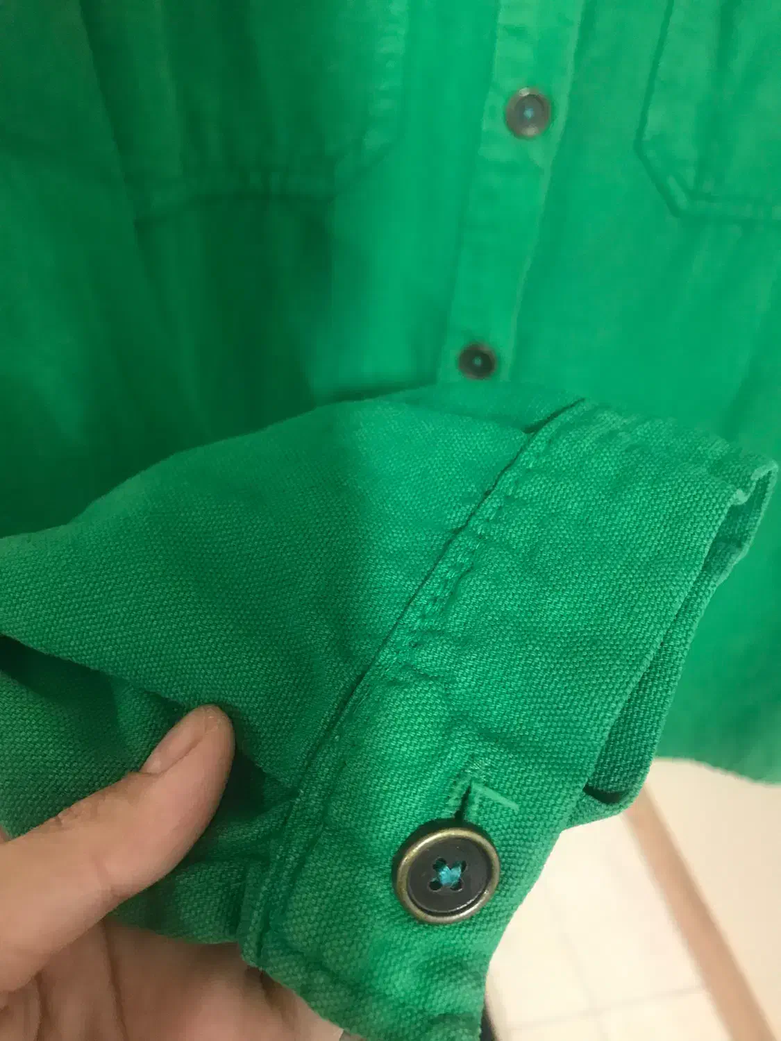 کت جین|لباس|گرگان, |دیوار