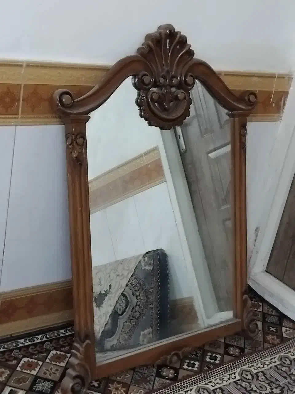 آینه  چوبی|آینه|قم, شاه سید علی|دیوار