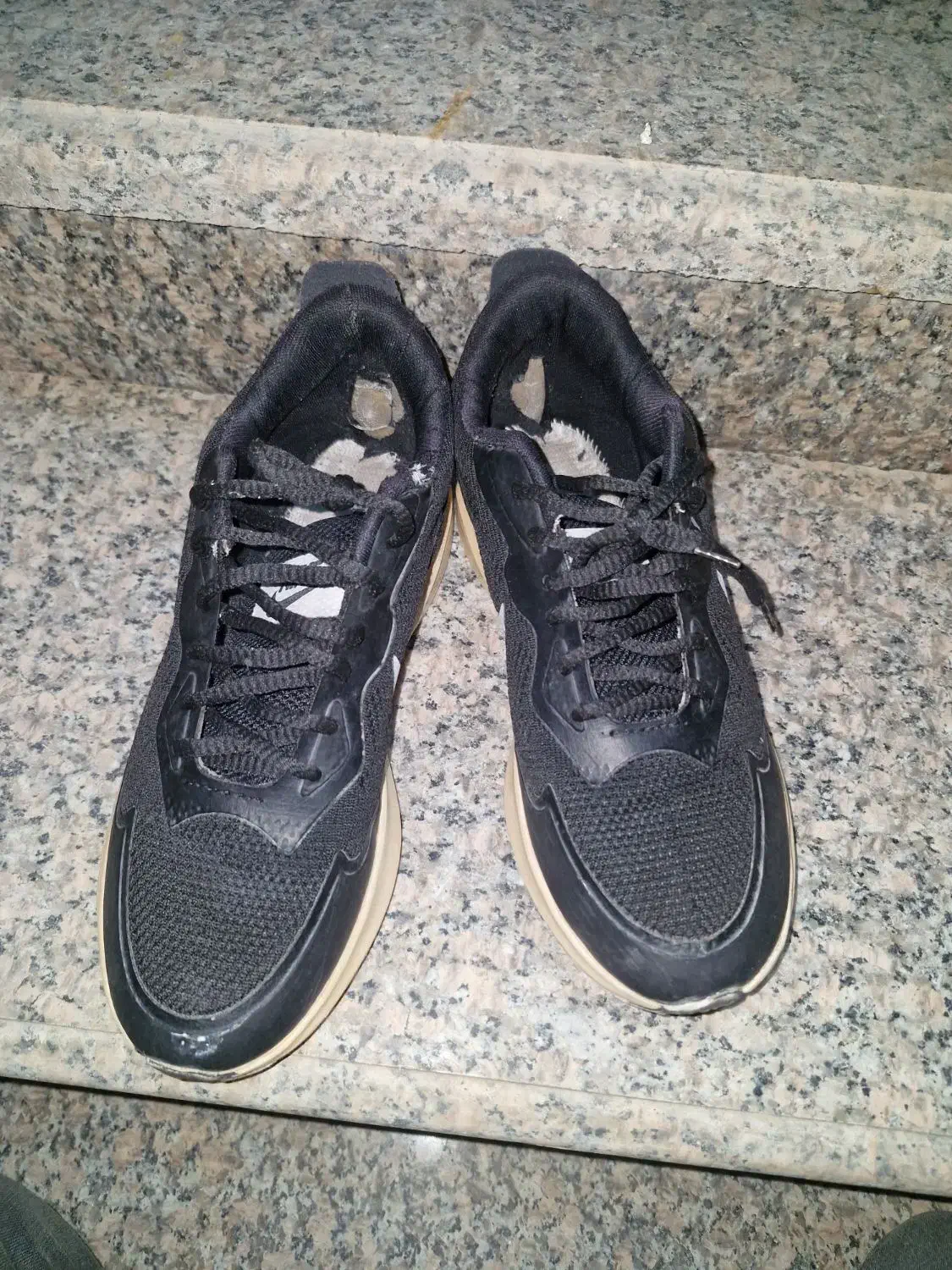 کفش|کیف، کفش، کمربند|دهدشت, |دیوار