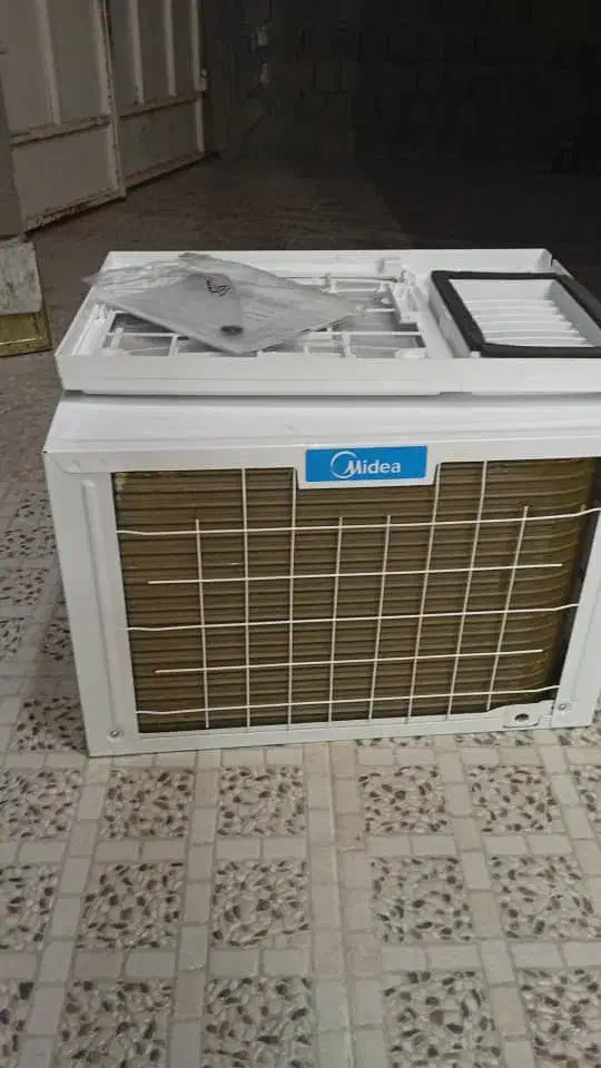 سلام یه عدد کولر 18هزار پنجره موتور کوچک|کولر گازی و فنکوئل|وحدتیه, |دیوار