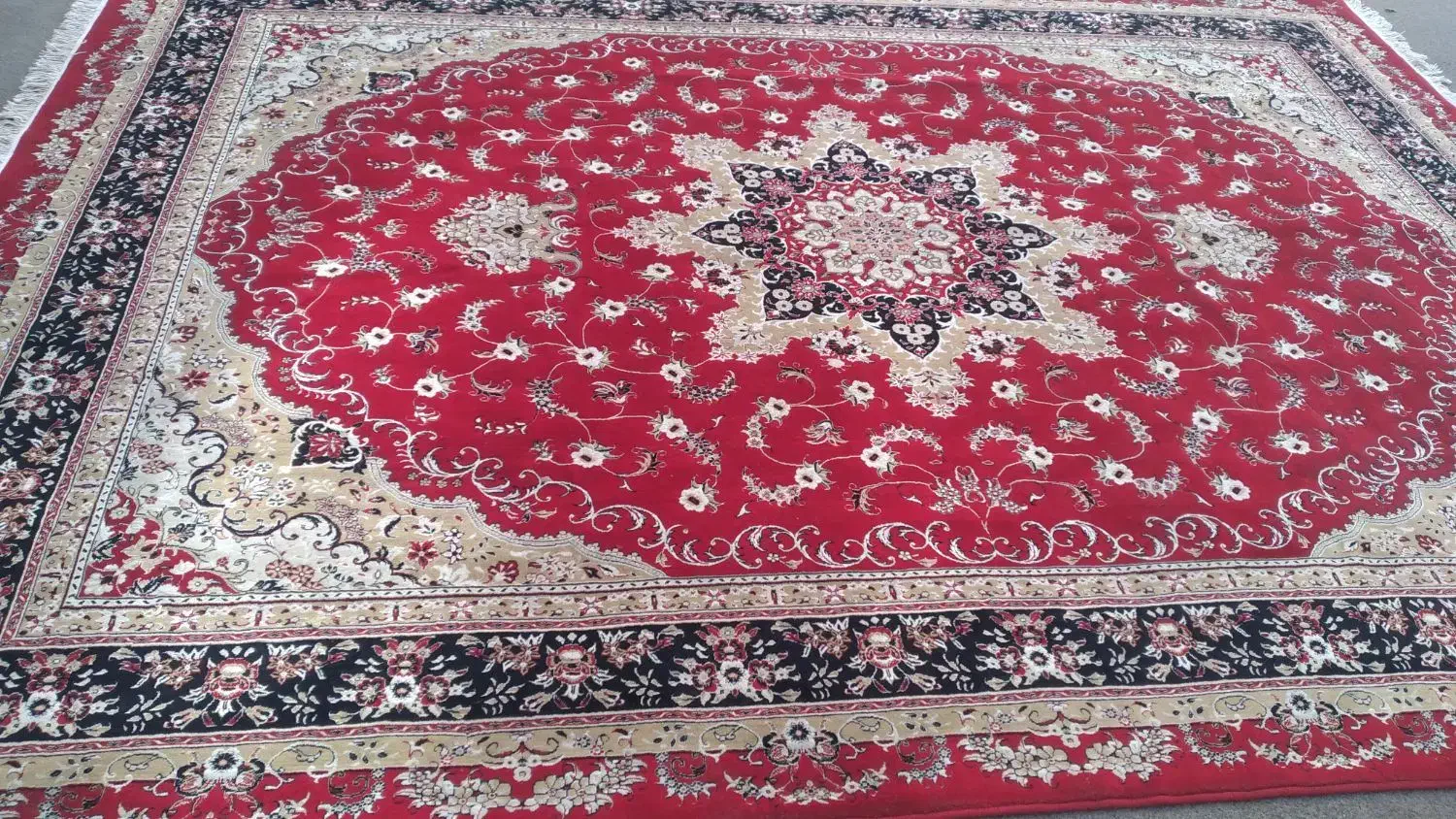 فرش۱۲متری جفت قالیچه۴متری کناره۳ متری مشهد درحدنو|فرش|تهران, شاهین|دیوار