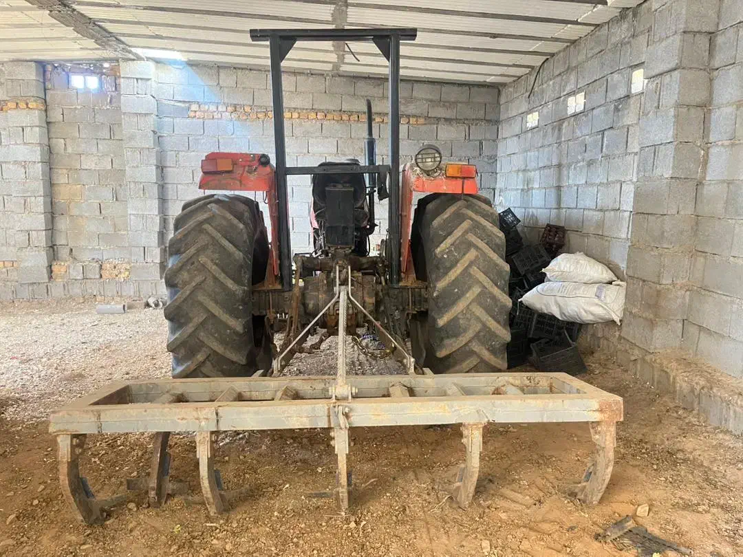 تراکتور مدل 79 موتور انگلیسی|خودرو سنگین|یزد, |دیوار