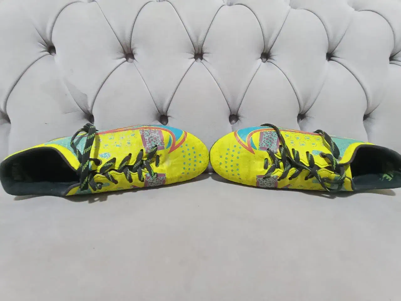 کفش چمنی|کیف، کفش، کمربند|چابهار, |دیوار